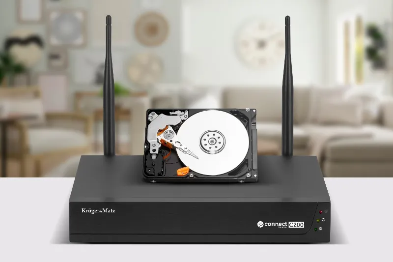 Set NVR Supraveghere Video Wifi 4 Camere Tuya C200
